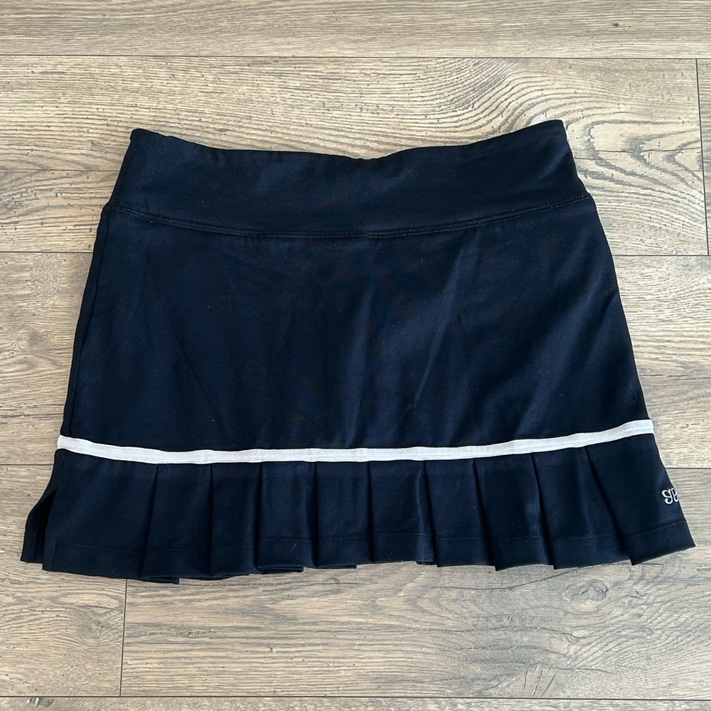 Albion Fit Stylish Black Skort with White Trim